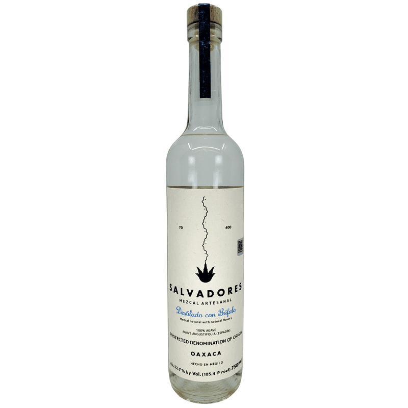 Salvadores Mezcal Búfalo Artesanal 750ml