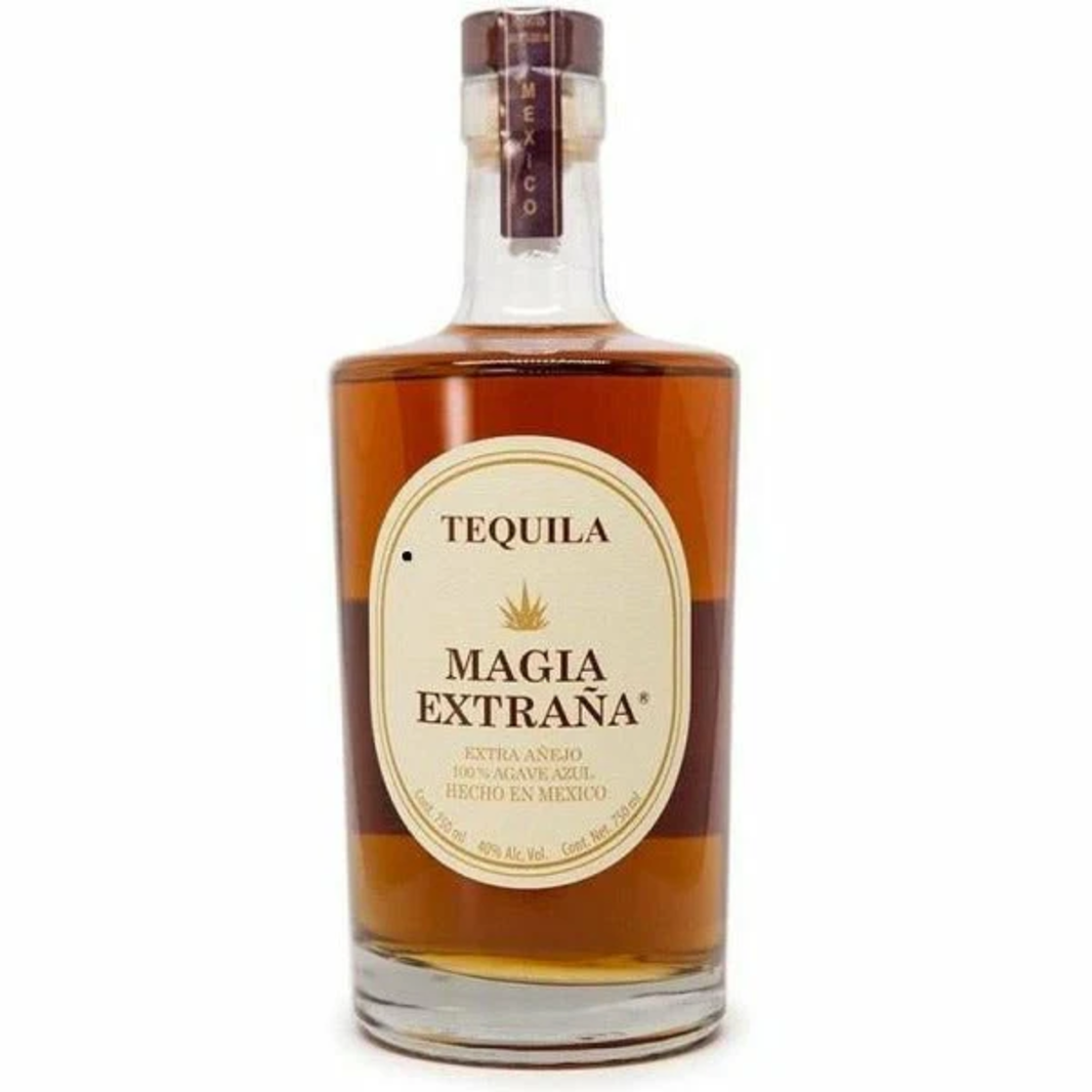 Magia Extrana Extra Anejo 750 ml